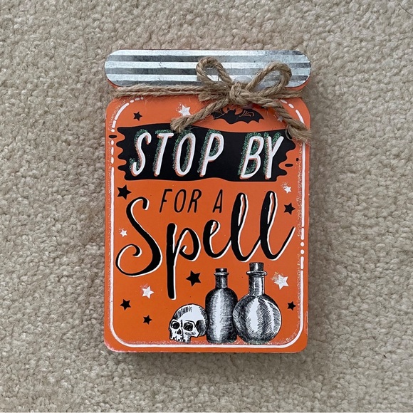 Halloween Themed Stand Up Tabletop Decor Wooden Signs (Set of 4) - Picture 2 of 16